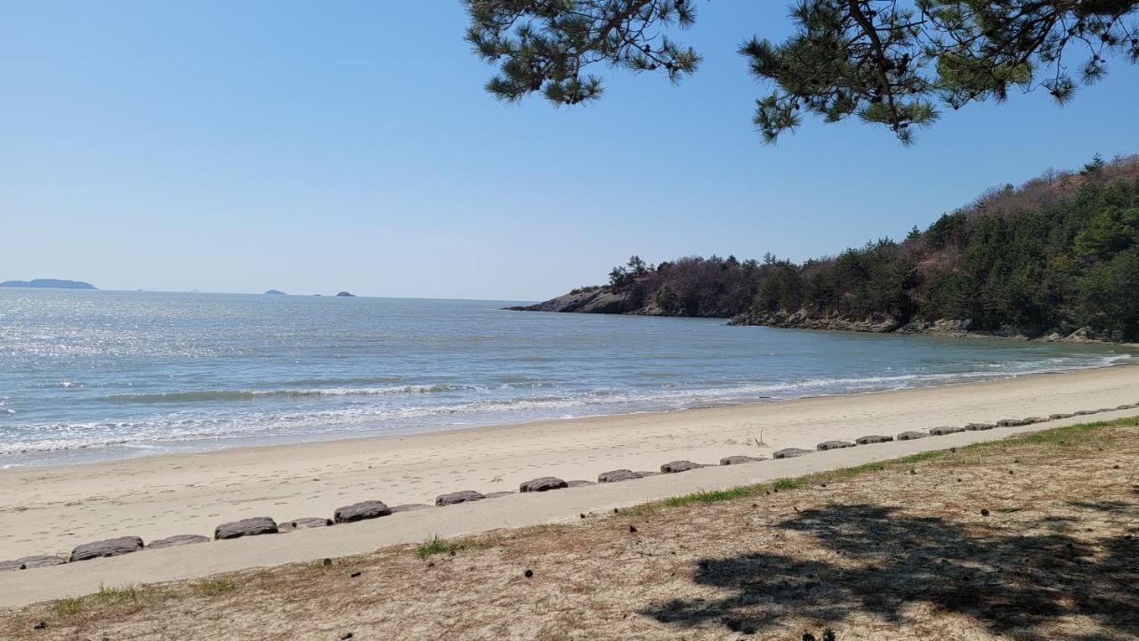 C-One Resort Jaeundo Sinan エクステリア 写真